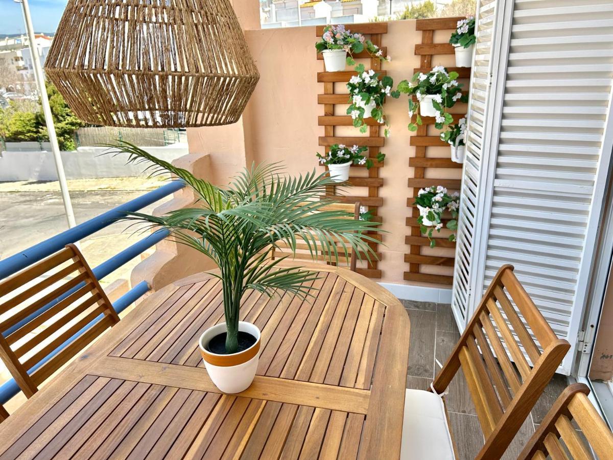 Apartamento Los Lances En Primera Linea De Playa Con Piscina Tarifa Bagian luar foto