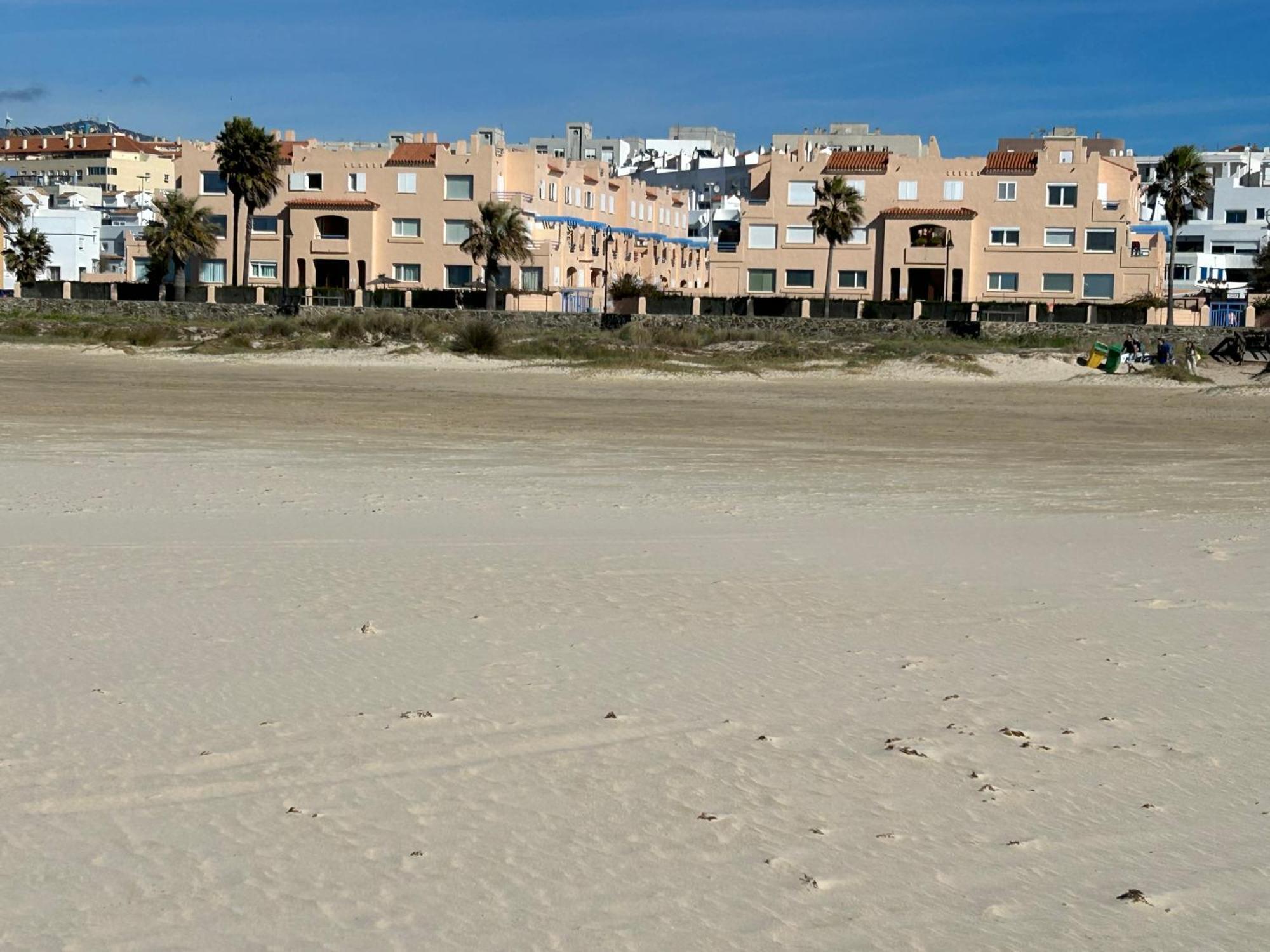 Apartamento Los Lances En Primera Linea De Playa Con Piscina Tarifa Bagian luar foto